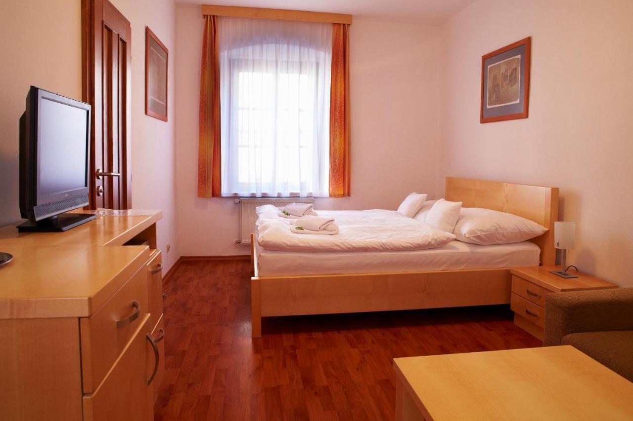 Penzion Na Ostrove Cesky Krumlov Room photo